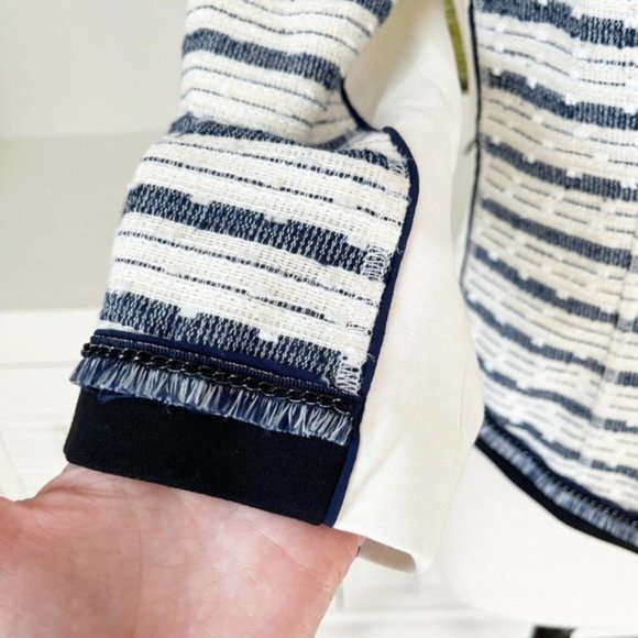 White House Black Market Stripe Metallic Fringe Tweed Blazer Jacket Size S - Picture 3 of 7